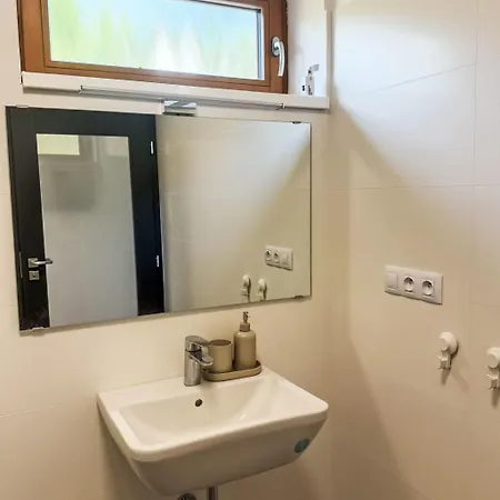 Horni Lisnice By Interhome Сasa de vacaciones